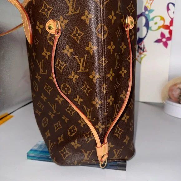 SOLD-Neverfull MM Red interior-s - Picture 6 of 7